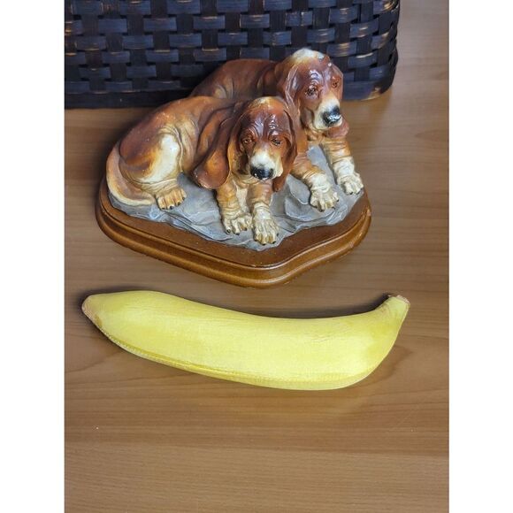 Hound Dog Figurine   - Picture 8 of 10